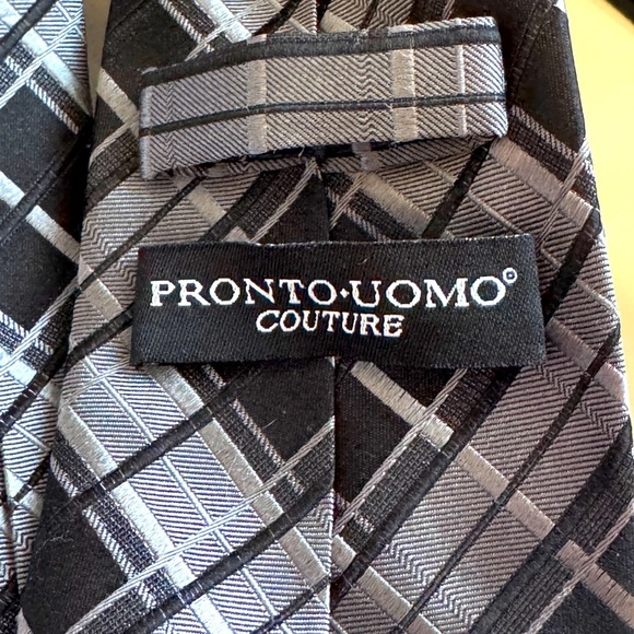 💥Elegant Vintage Pronto Uomo Italian Silk Black and Gray Men's Tie💥 - Picture 5 of 16